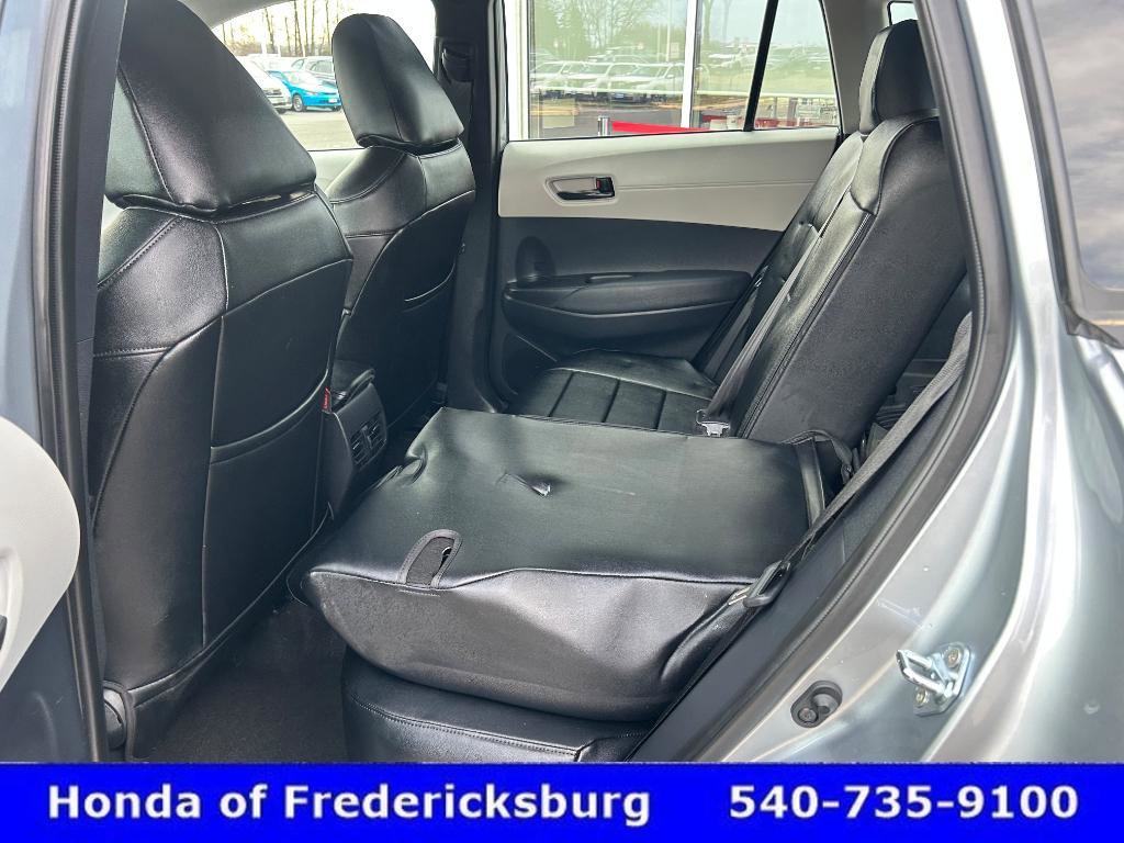 Used 2025 Toyota Corolla Cross L image 25