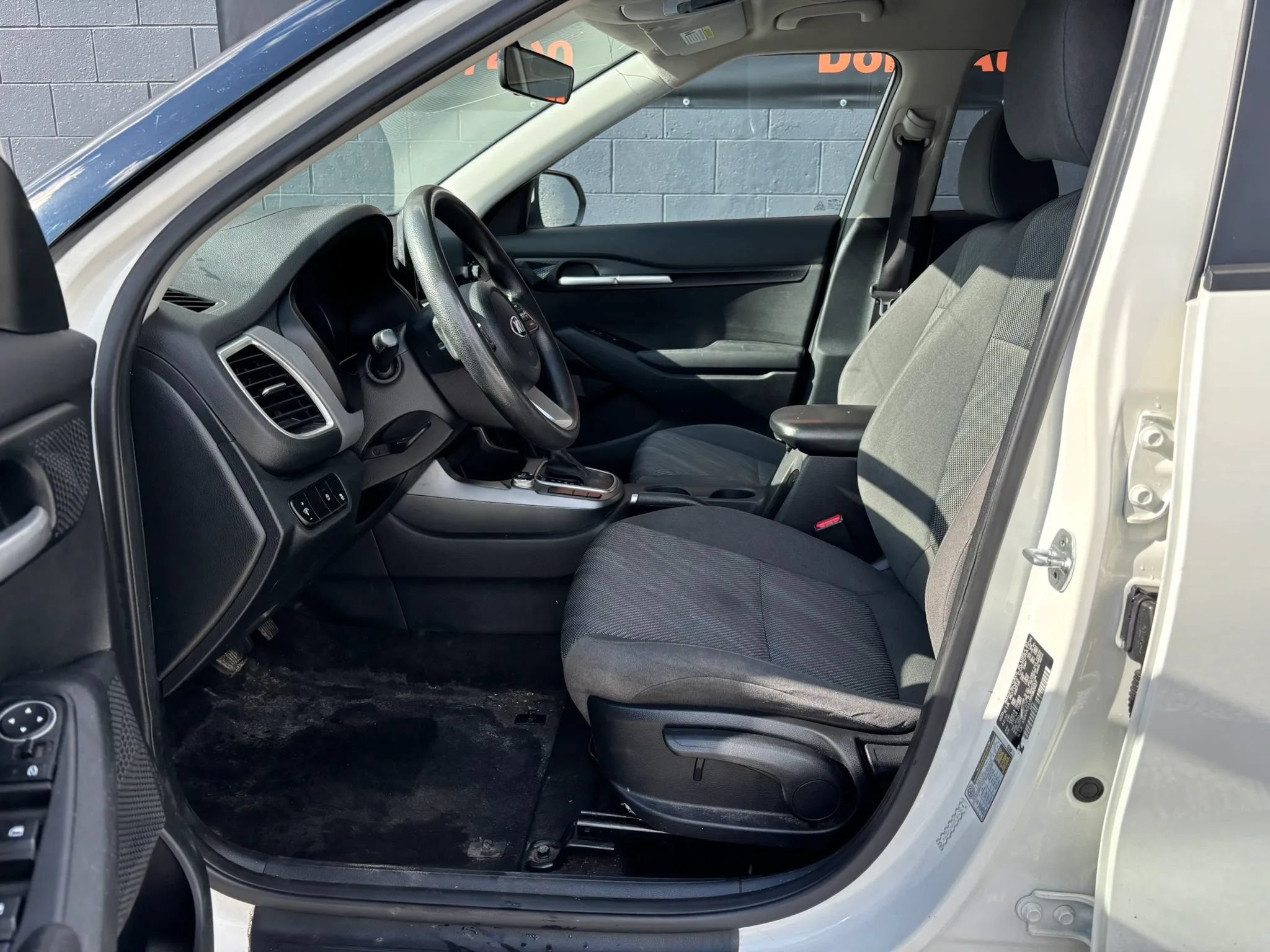 Used 2021 Kia Seltos LX AWD/4WD image 18