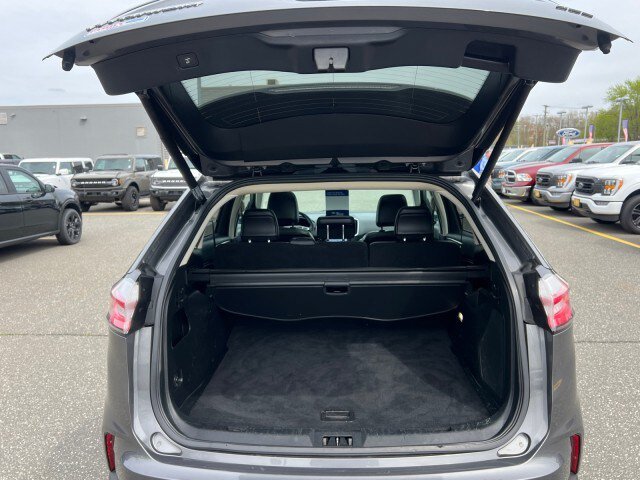 Certified 2022 Ford Edge Titanium AWD/4WD image 31