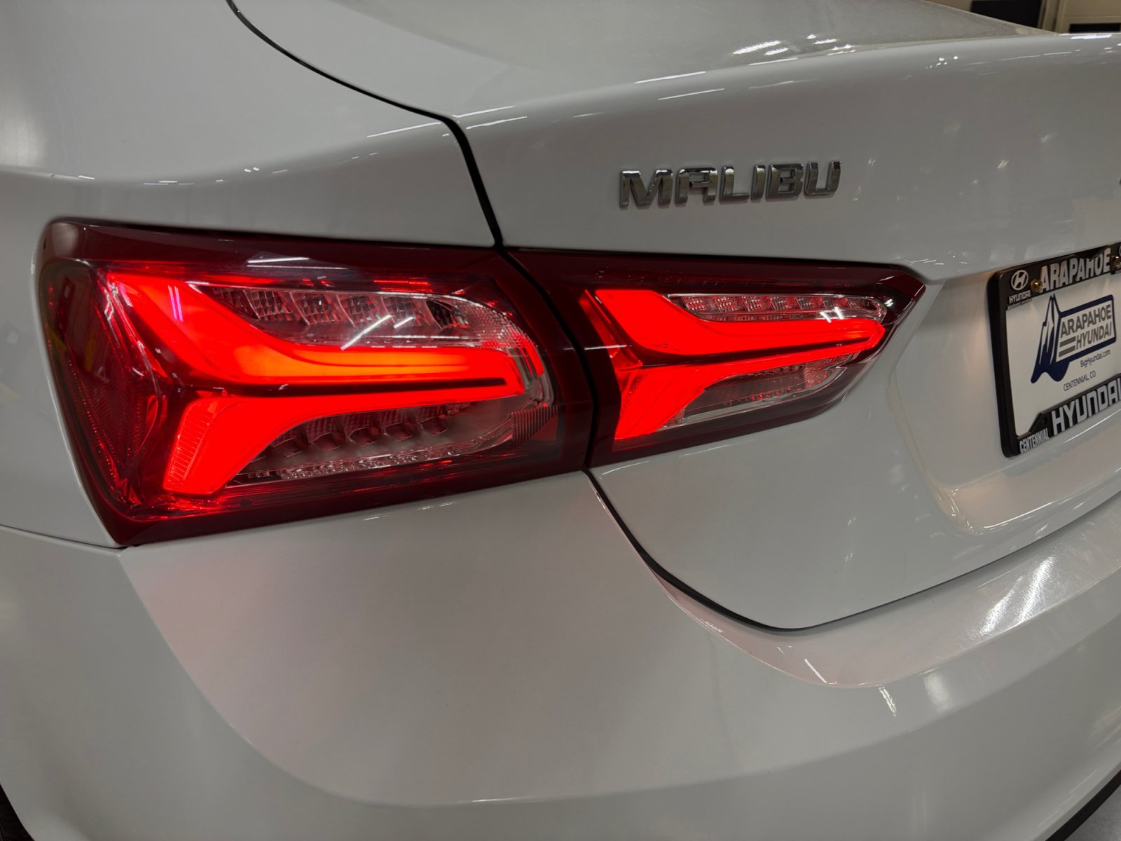 Used 2022 Chevrolet Malibu LT FWD image 30