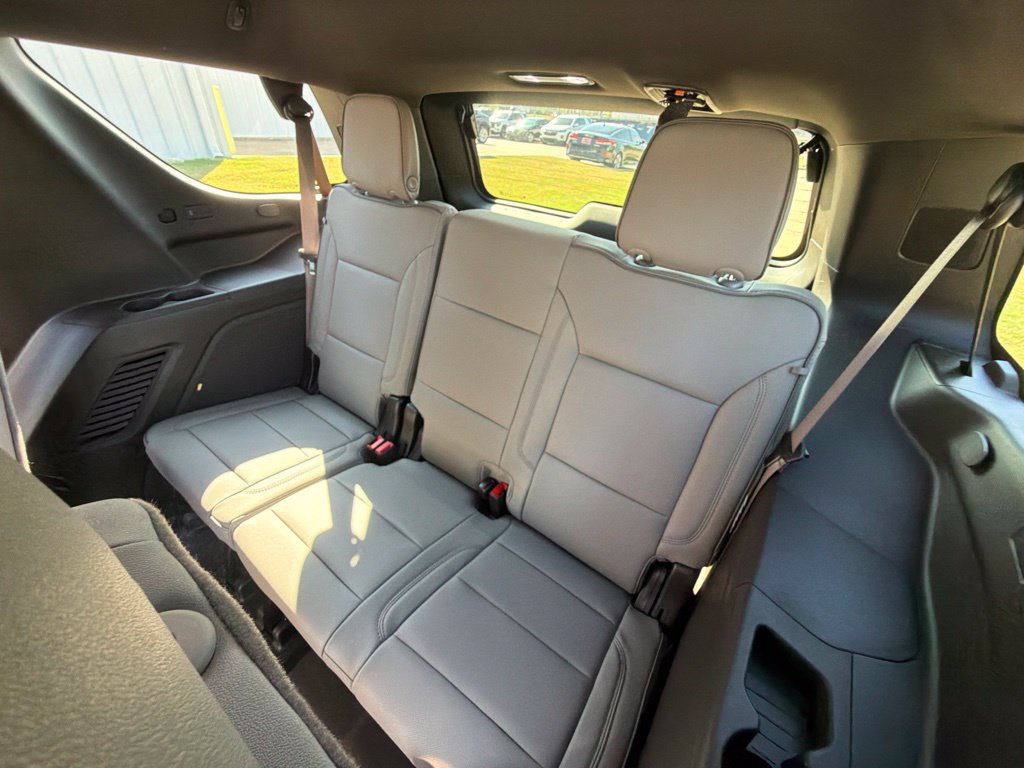 New 2027 GMC Yukon Elevation w/ Elevation Premium Package AWD/4WD image 22