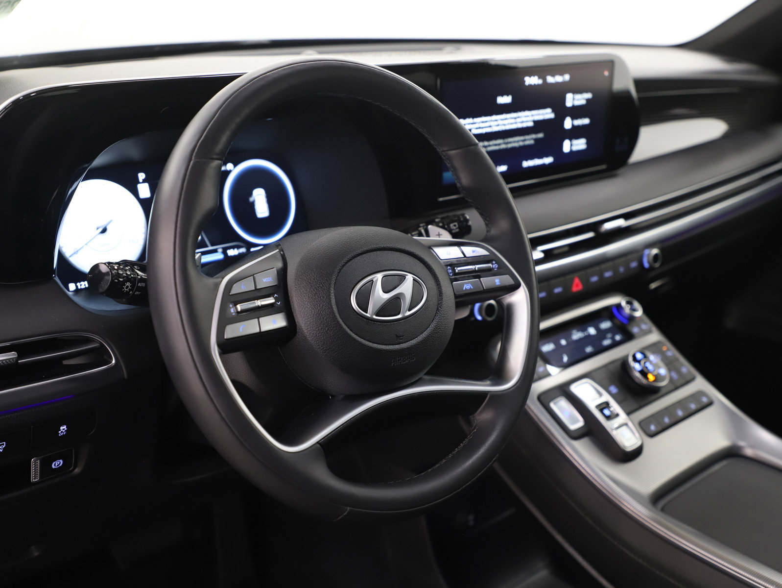 Used 2024 Hyundai Palisade Calligraphy image 24