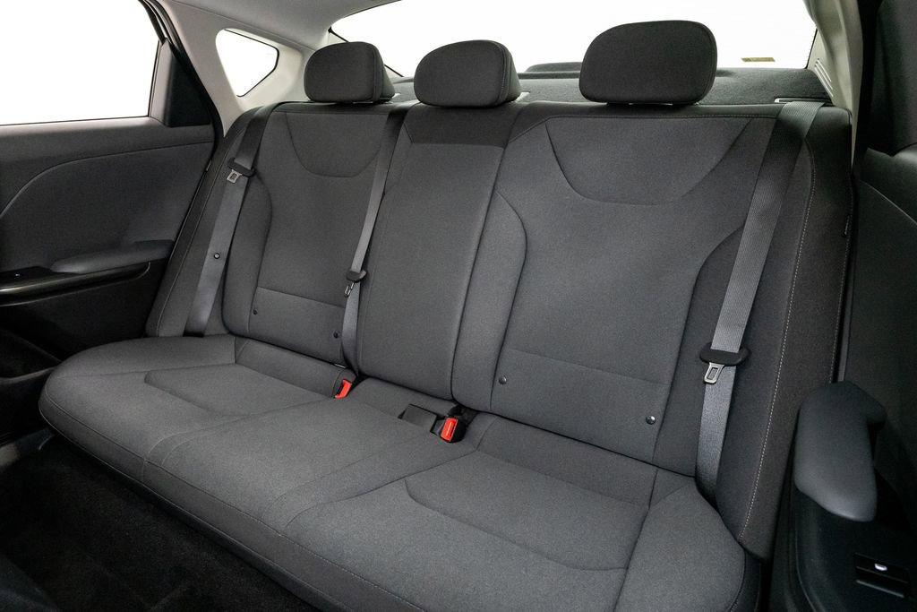 Certified 2025 Kia K4 LXS image 21