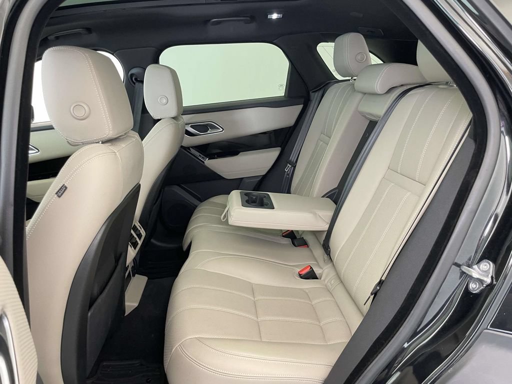 Used 2022 Land Rover Range Rover Velar R-Dynamic S AWD/4WD image 14