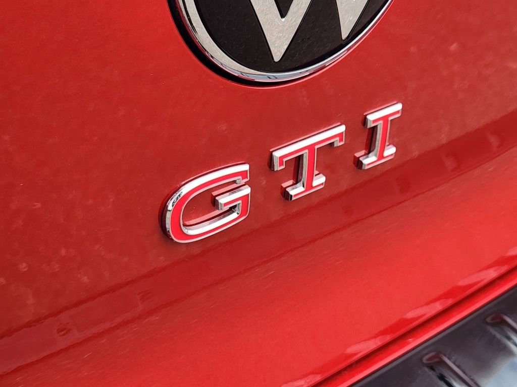 New 2026 Volkswagen GTI SE FWD image 31
