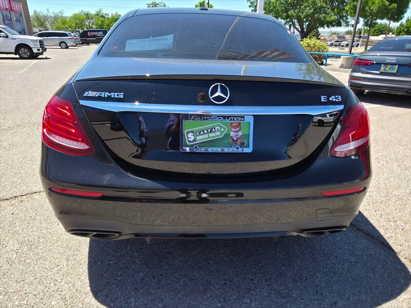 Used 2017 Mercedes-Benz E 43 AMG 4MATIC Sedan w/ Premium 2 Package image 10