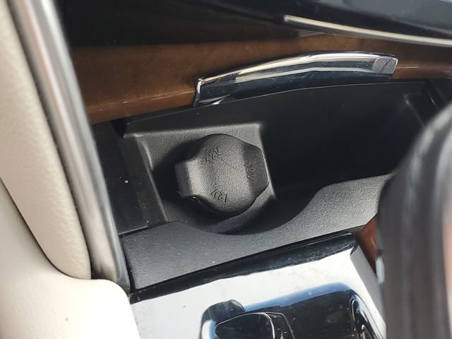 Certified 2018 Cadillac XTS Luxury FWD image 29