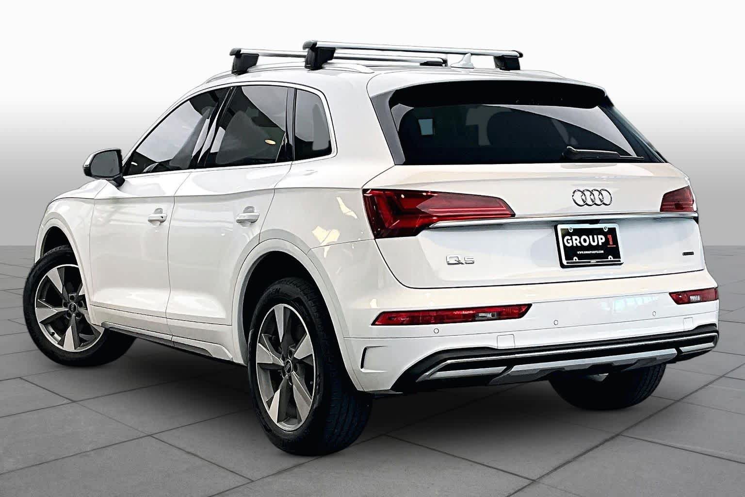 Used 2023 Audi Q5 2.0T Premium w/ Convenience Package AWD/4WD image 12