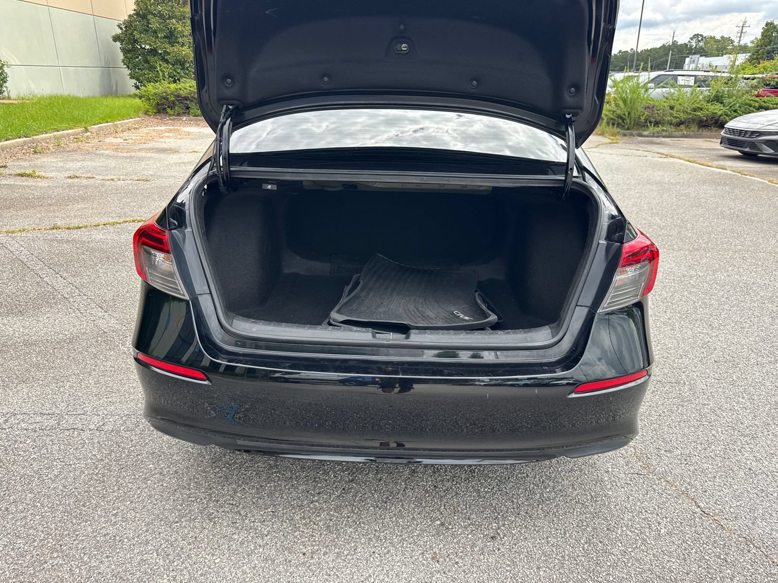 Used 2023 Honda Civic LX image 18