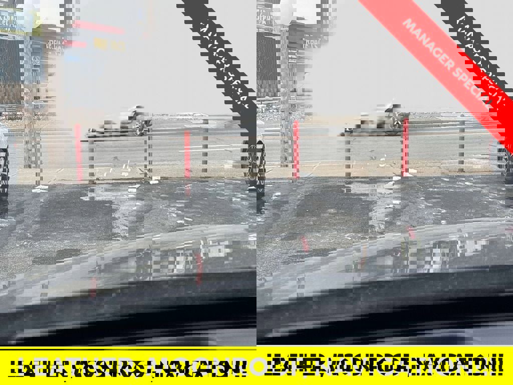 Used 2020 Mercedes-Benz C 300 4MATIC Sedan image 34