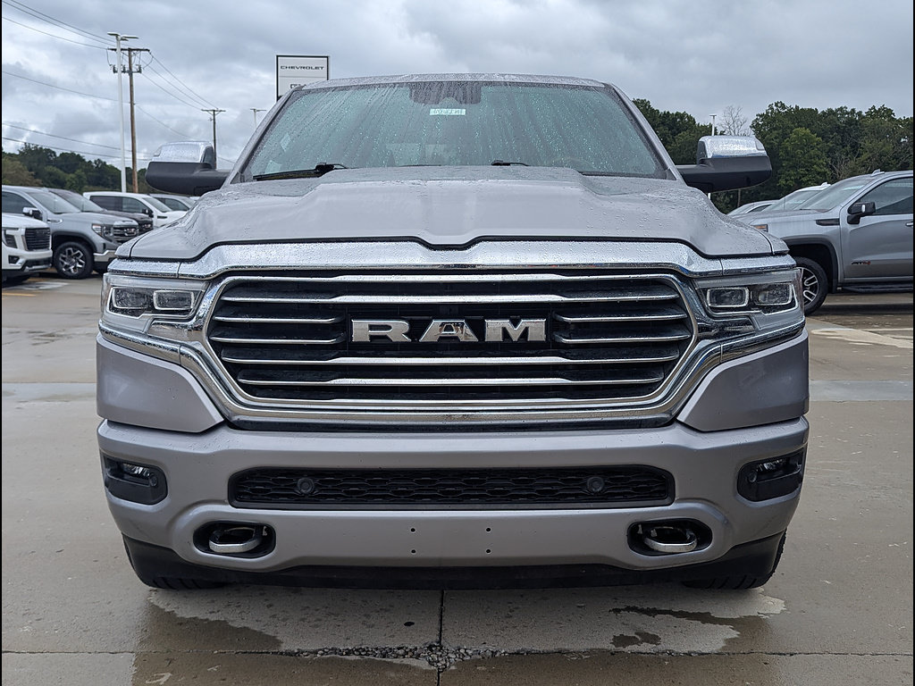 Used 2022 RAM 1500 Limited w/ Body Color Bumper Group AWD/4WD image 11