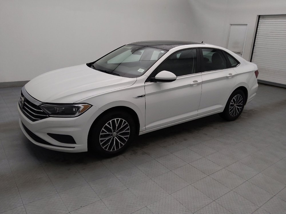 Used 2019 Volkswagen Jetta SEL image 2