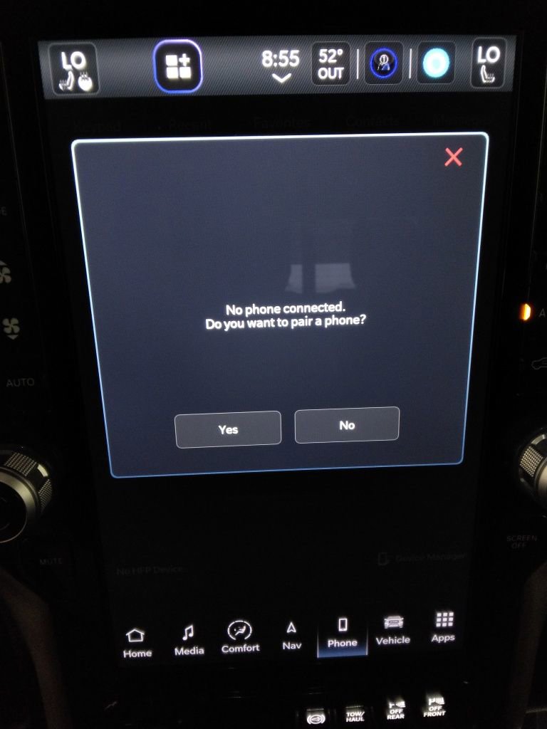 Used 2024 RAM 2500 Laramie image 26