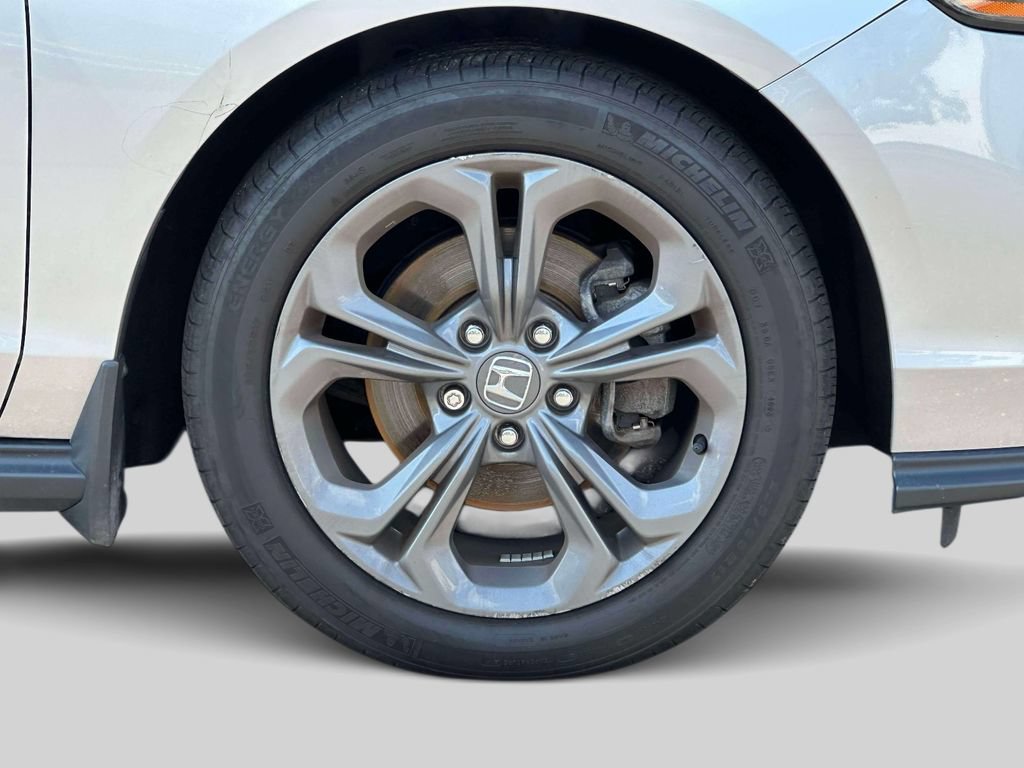 Certified 2024 Honda Accord EX image 6