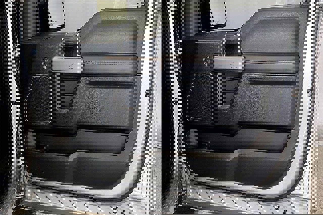 Used 2020 Ford F150 Platinum image 26