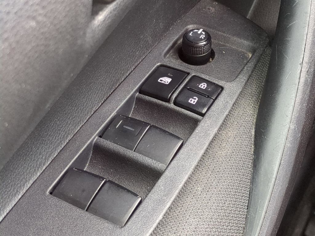 Used 2023 Toyota Corolla LE FWD image 17