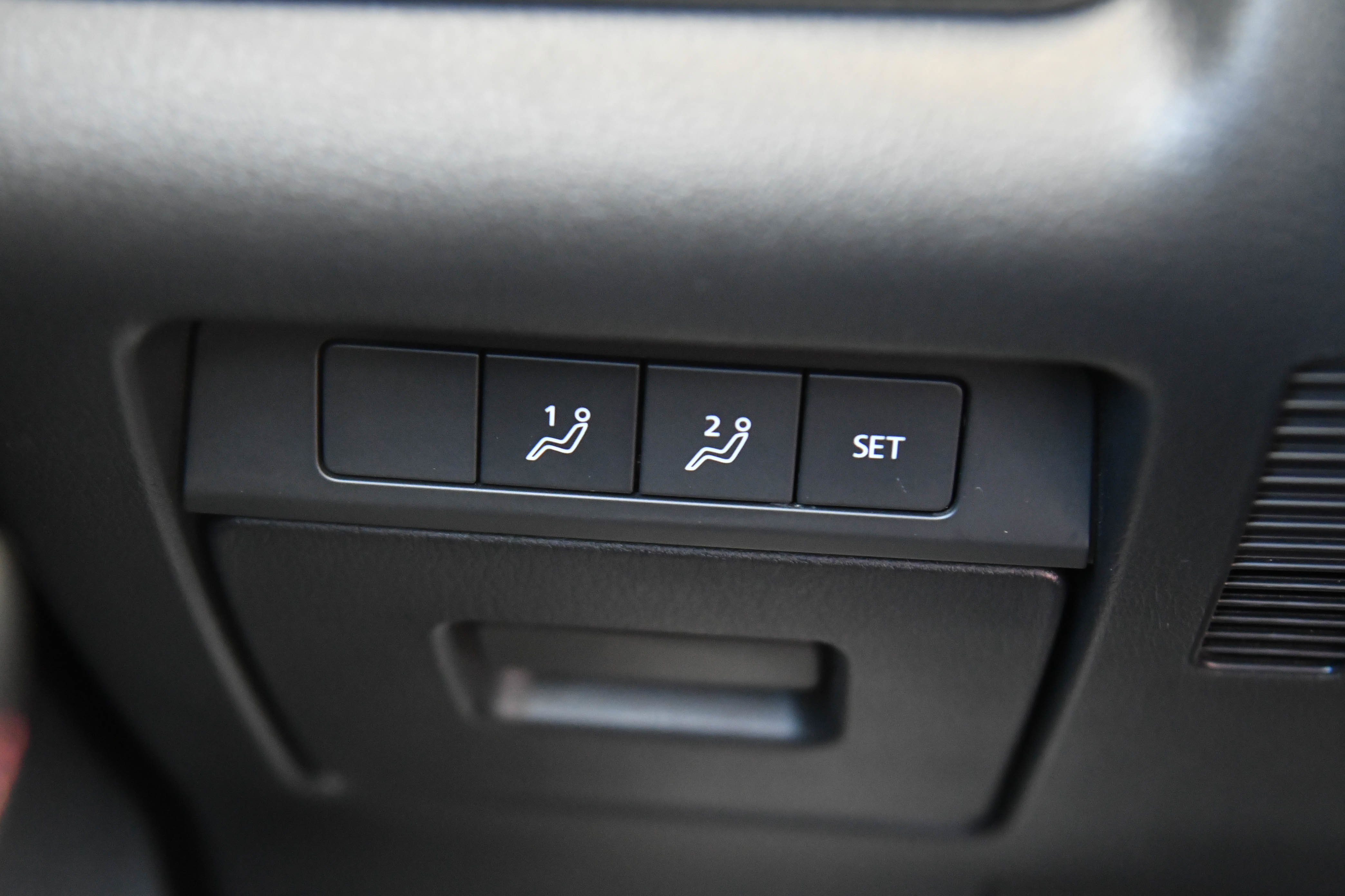 Used 2025 MAZDA CX-30 AWD 2.5 S w/ Preferred Package image 32