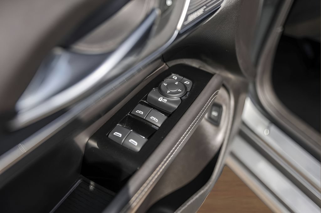 Certified 2023 Cadillac CT4 Premium Luxury RWD image 20