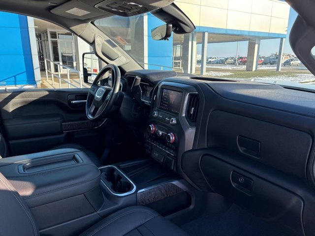 Used 2021 GMC Sierra 3500 Denali w/ Denali Ultimate Package image 23