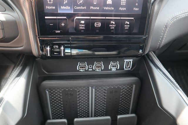 New 2026 RAM 2500 Limited image 14