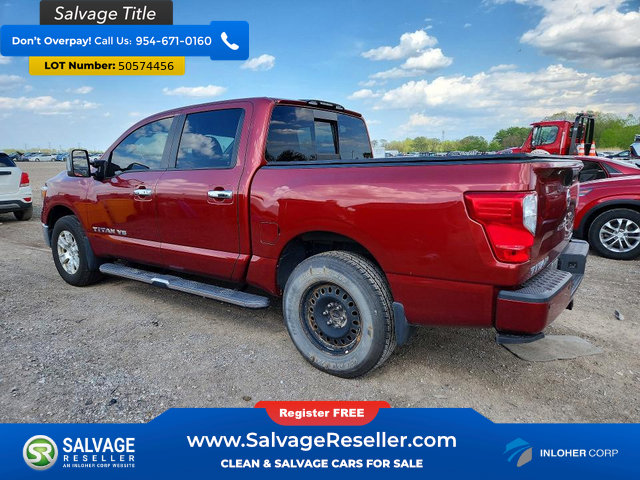 Used 2018 Nissan Titan SV w/ SV Convenience Package AWD/4WD image 3