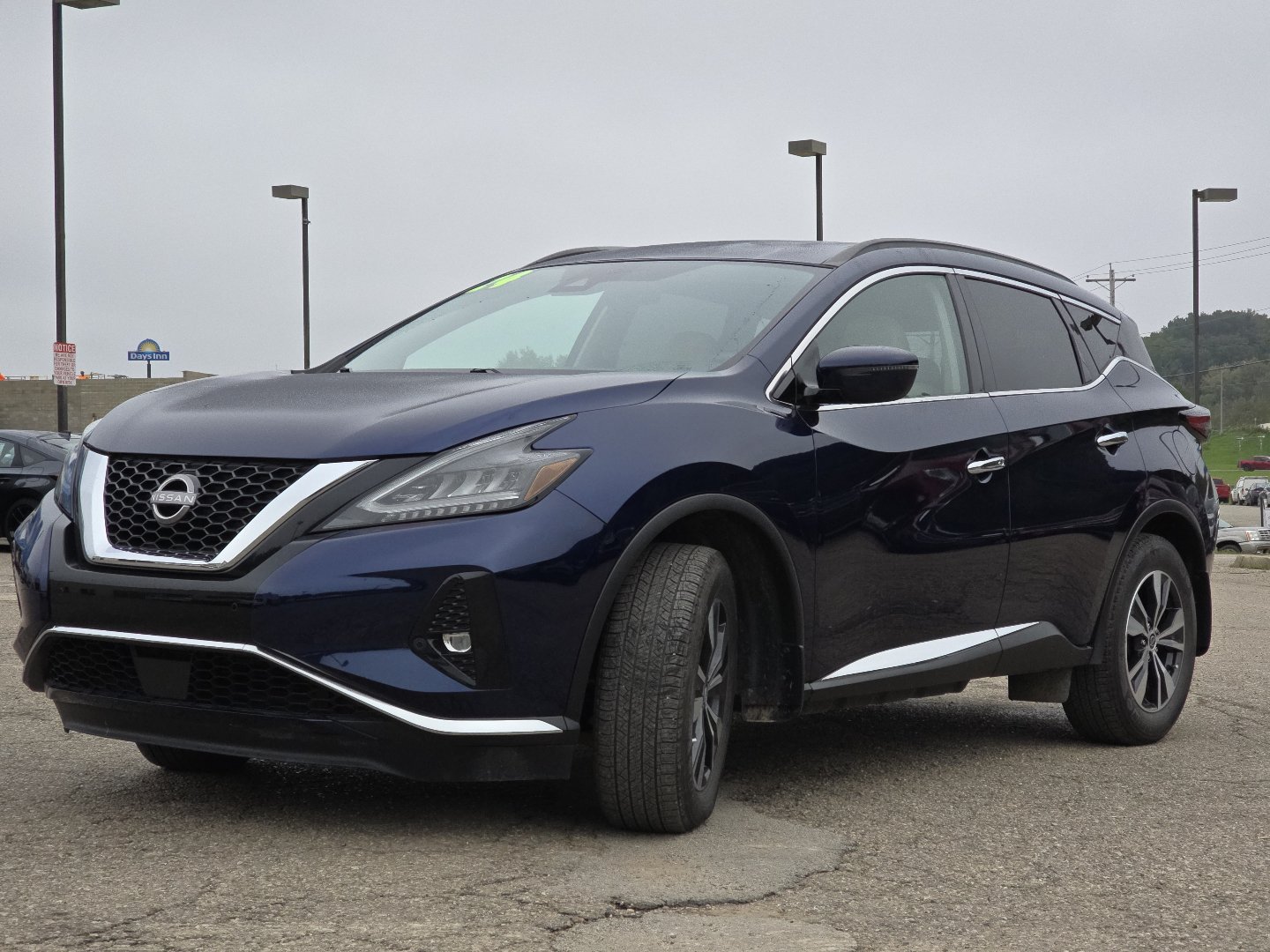 Used 2024 Nissan Murano SV AWD/4WD image 15