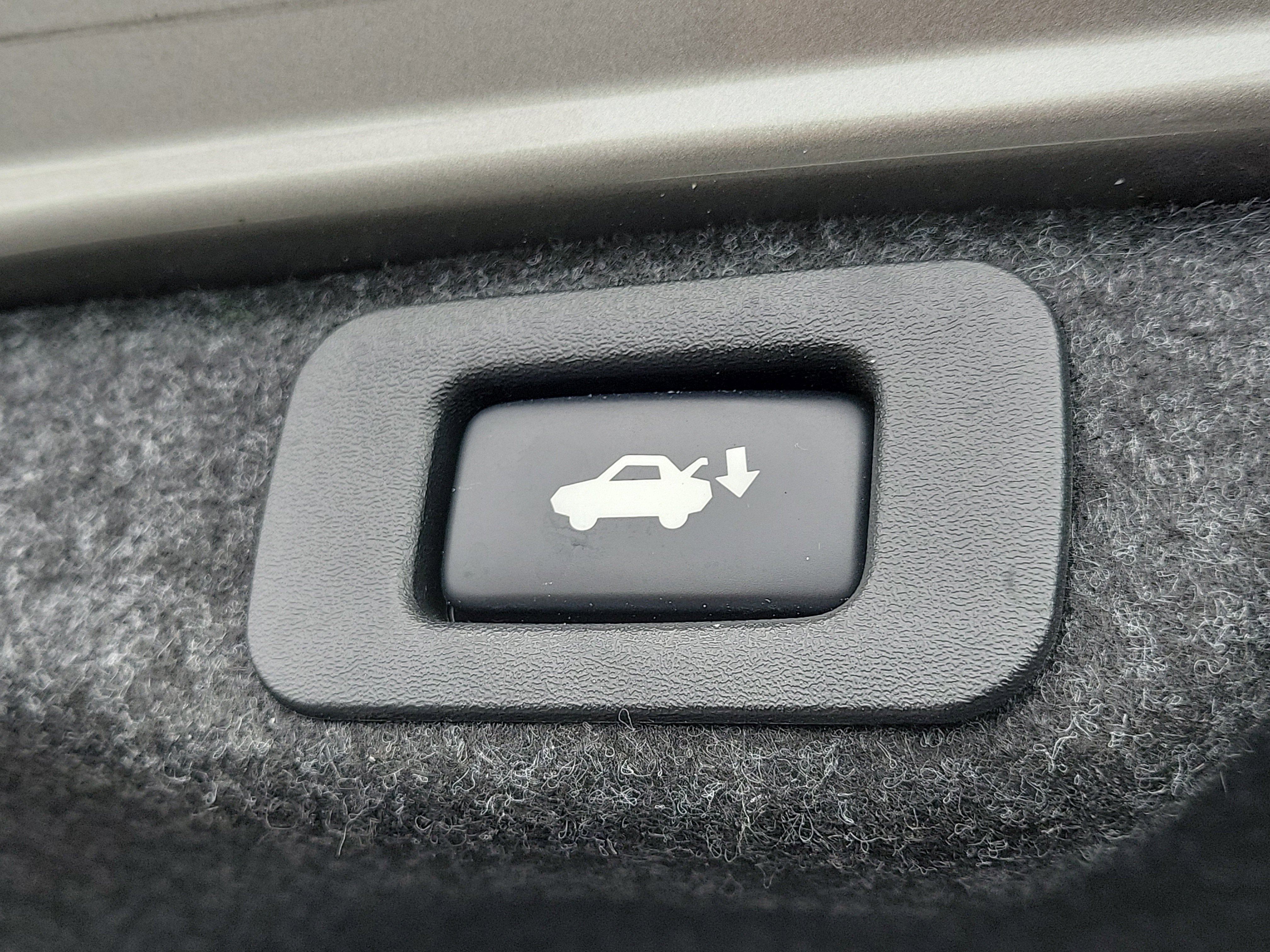 Used 2016 Lexus ES 350 w/ Ultra Luxury Package image 8