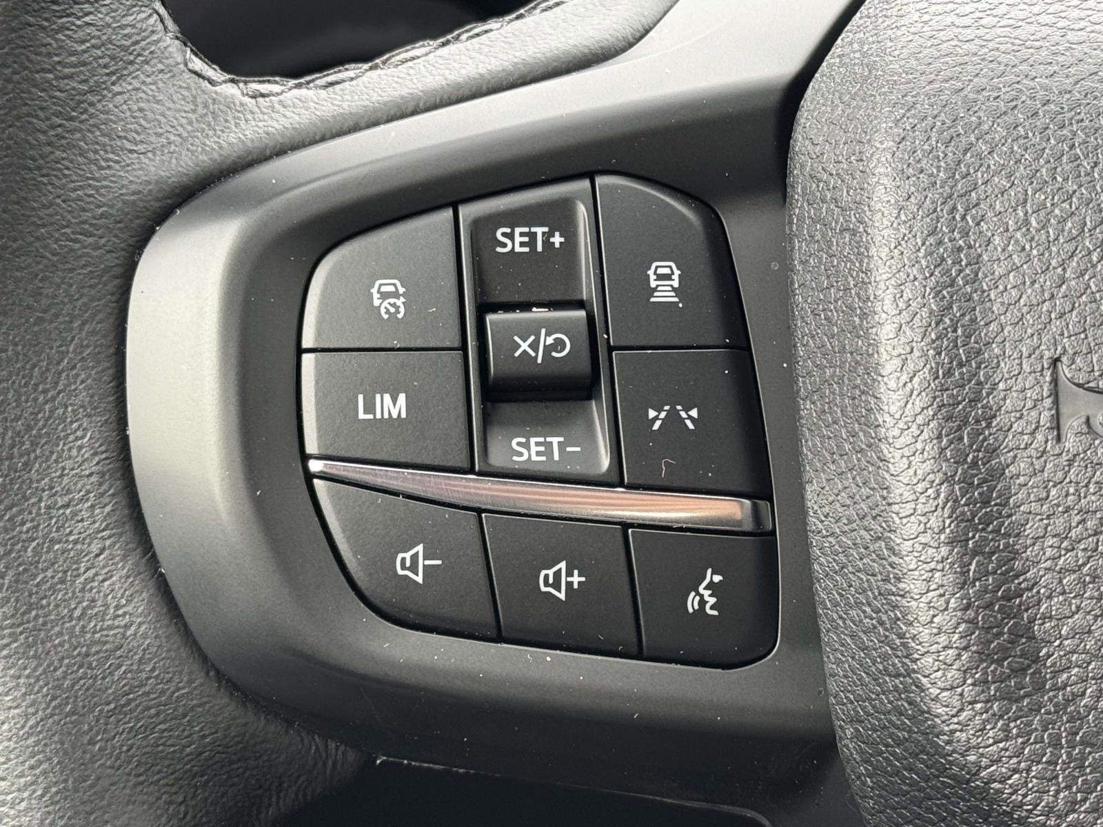 Used 2024 Ford Ranger Lariat w/ FX4 Off-Road Package image 19