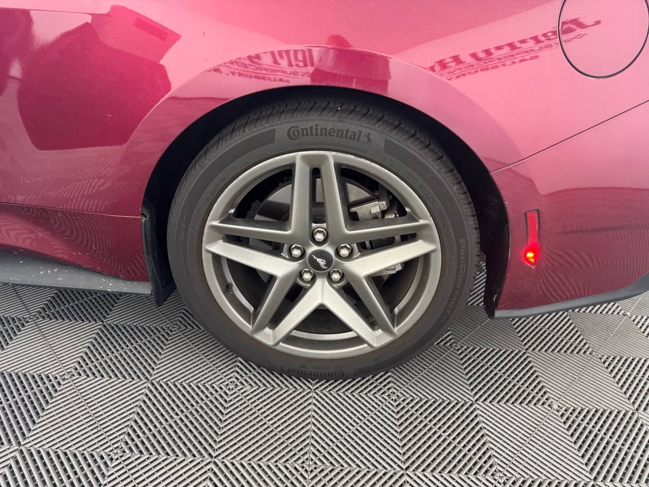 Used 2025 Ford Mustang GT RWD image 13
