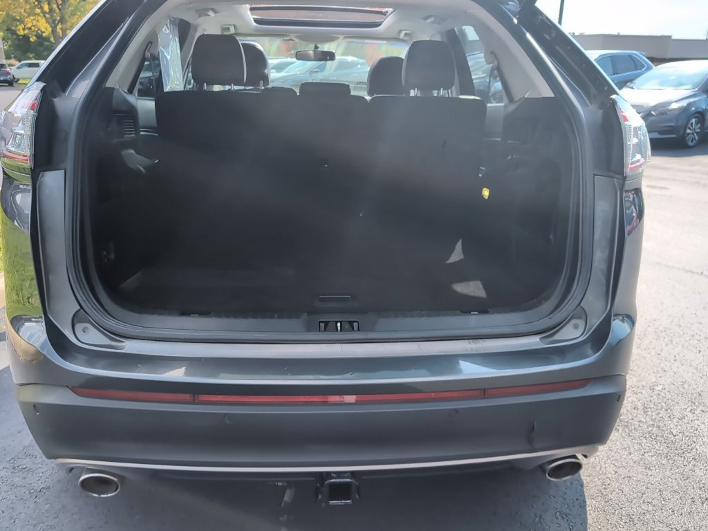 Used 2015 Ford Edge SEL w/ Equipment Group 201A AWD/4WD image 11