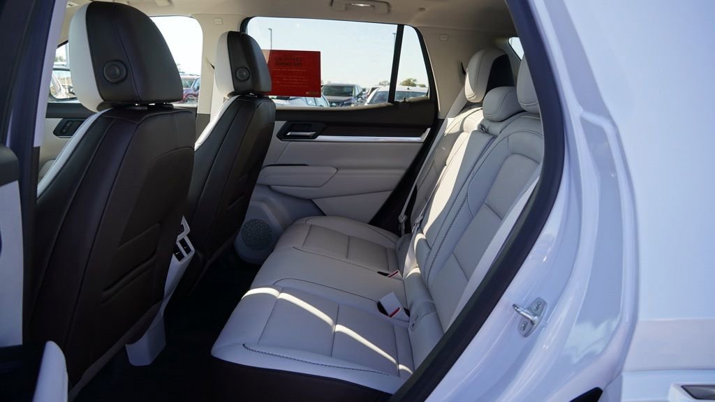 Used 2026 GMC Terrain Denali image 17