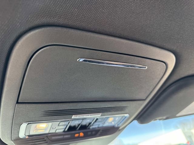 Used 2025 Lincoln Aviator Reserve w/ Equipment Group 201A image 32