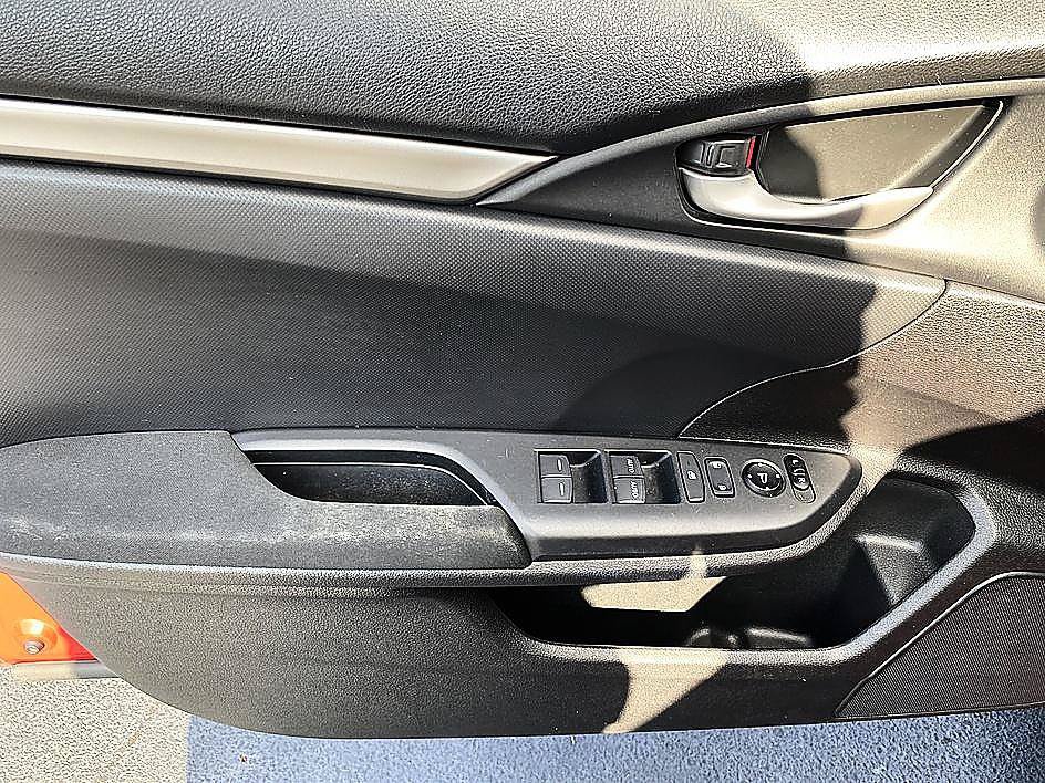 Used 2017 Honda Civic LX image 9