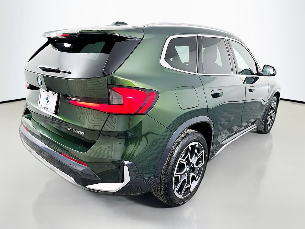 Used 2025 BMW X1 xDrive28i w/ Convenience Package AWD/4WD image 5