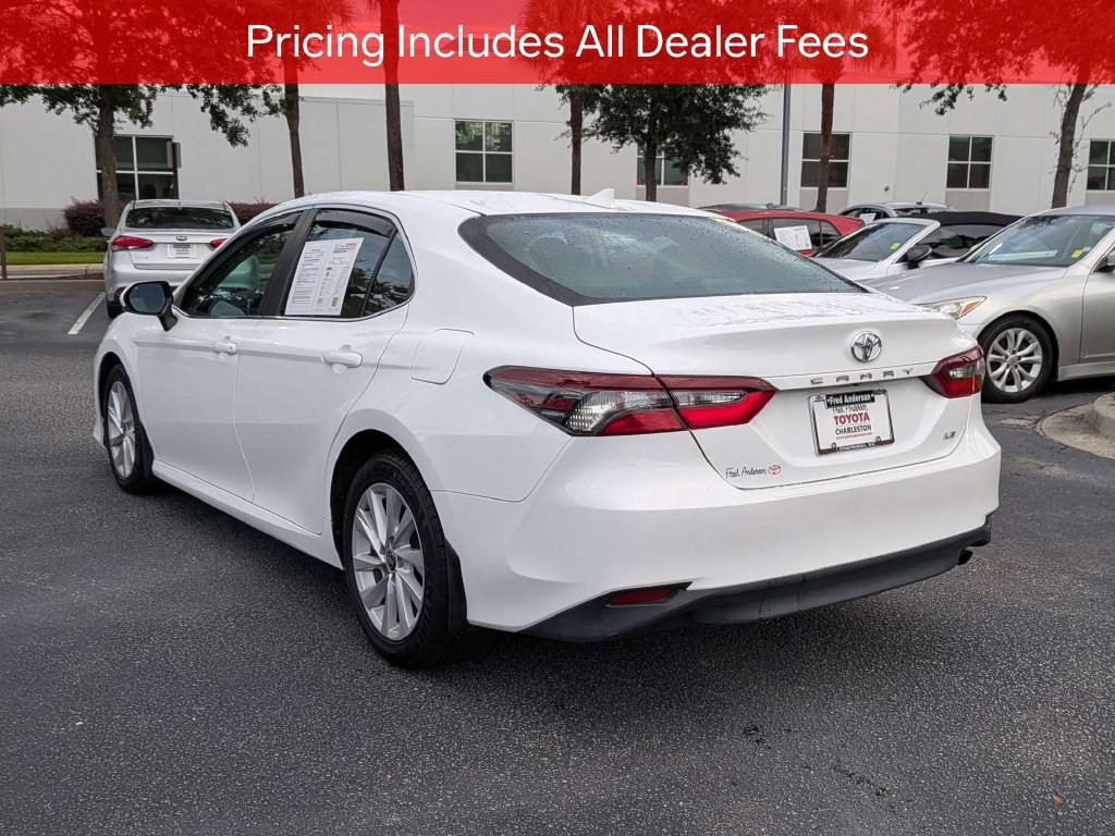 Used 2022 Toyota Camry LE FWD image 7