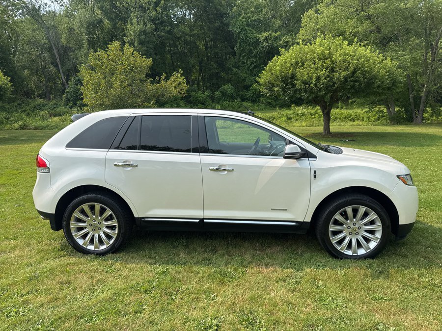 Used 2012 Lincoln MKX AWD image 34