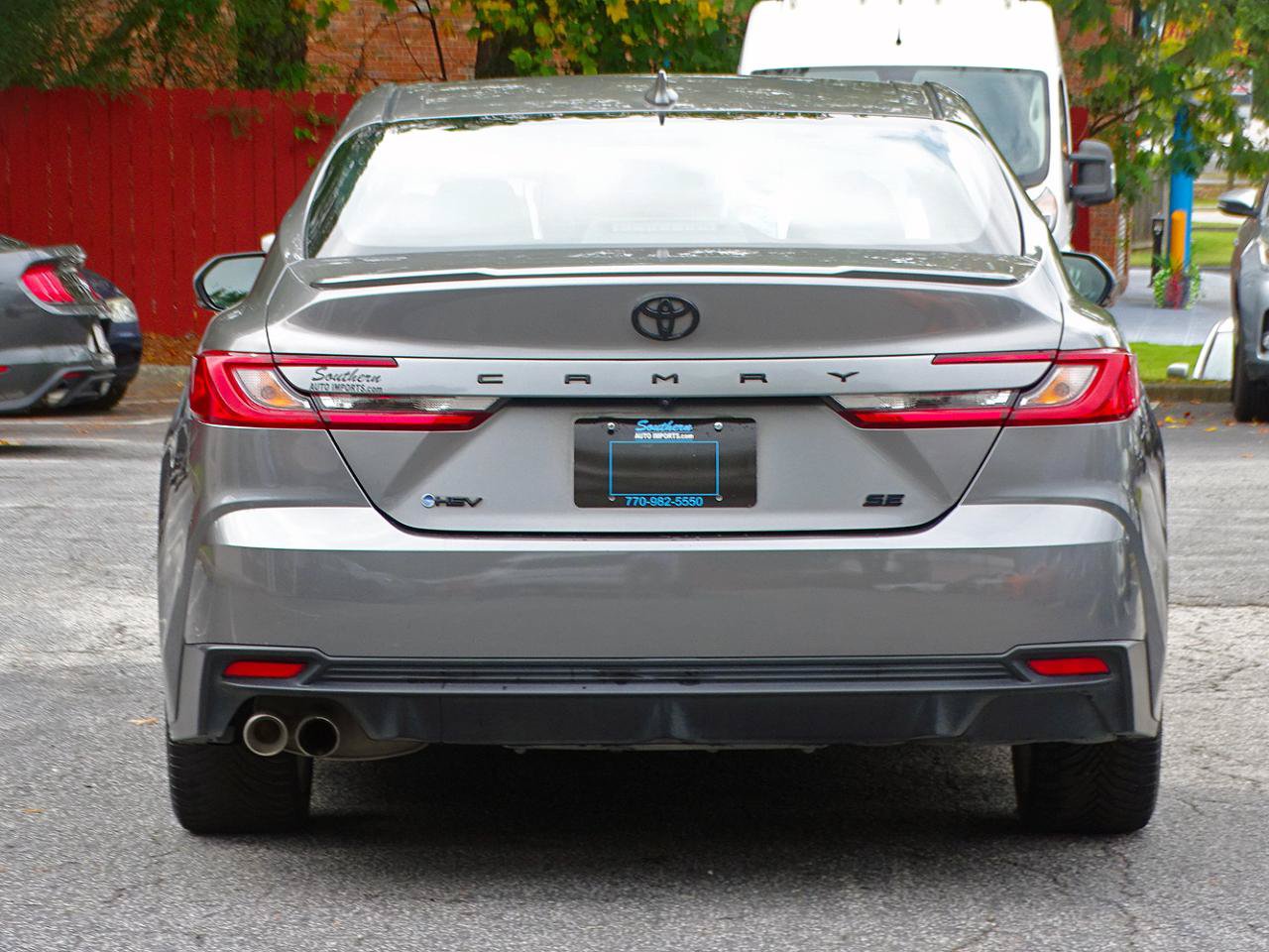 Used 2025 Toyota Camry SE w/ Convenience Package FWD image 11