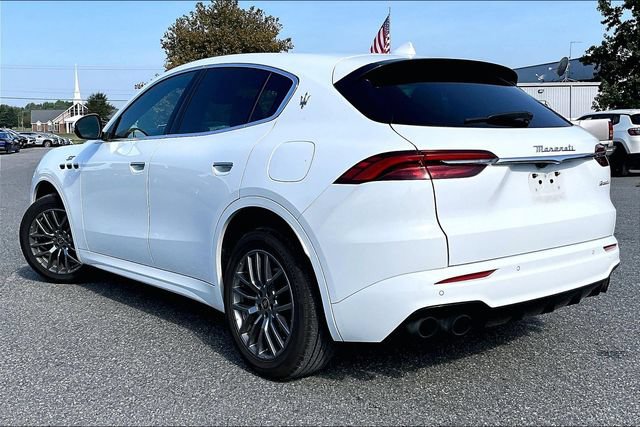 Used 2024 Maserati Grecale GT AWD/4WD image 3