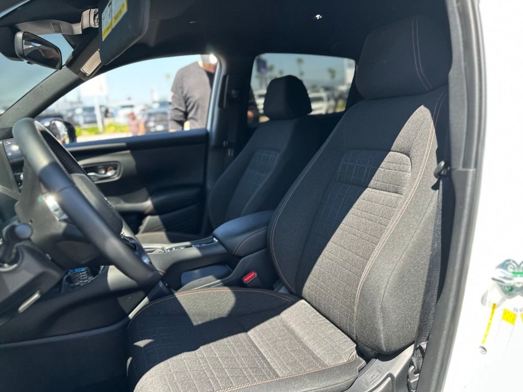 Used 2024 Honda HR-V Sport image 5