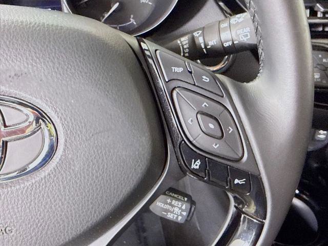 Certified 2019 Toyota C-HR XLE FWD image 20