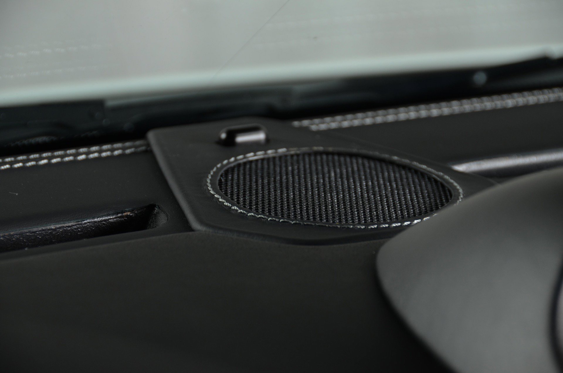 Used 2010 Porsche 911 Carrera 4S image 19