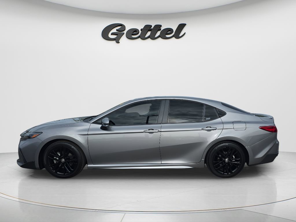 Used 2026 Toyota Camry SE w/ Multimedia Upgrade Package FWD image 8