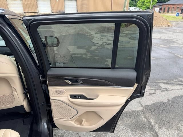 Used 2024 Jeep Grand Cherokee Limited 4xe AWD/4WD image 15