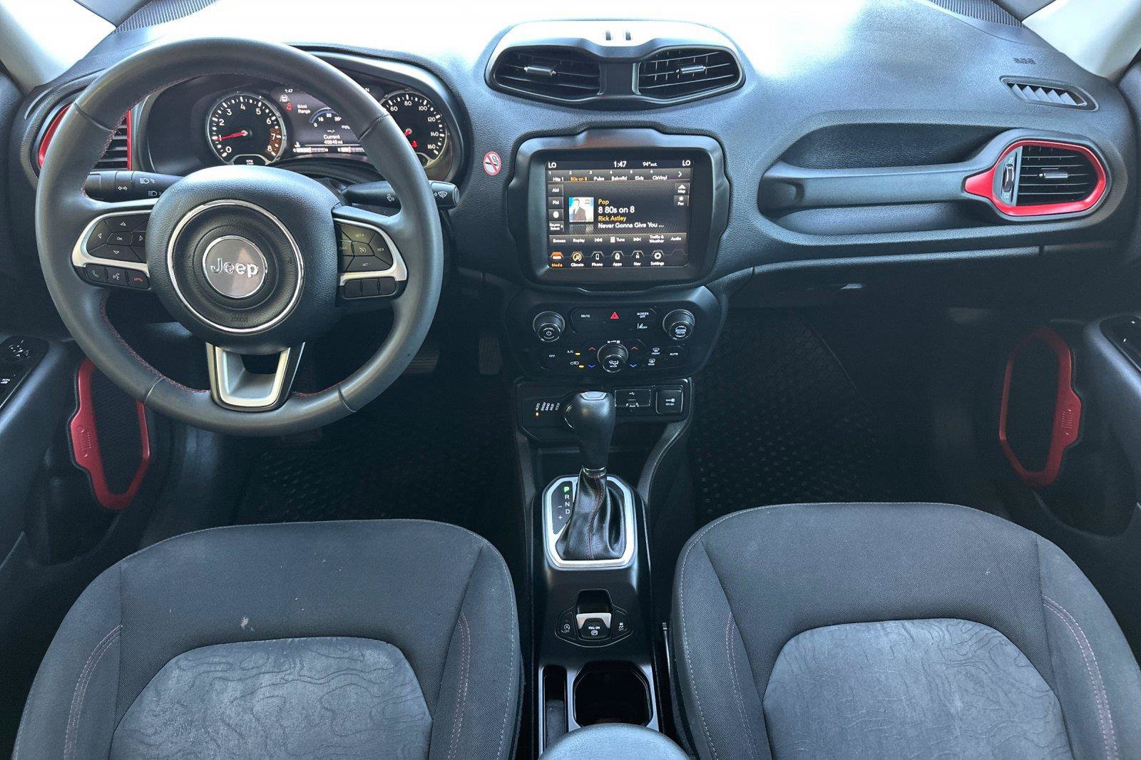 Certified 2023 Jeep Renegade Trailhawk AWD/4WD image 13