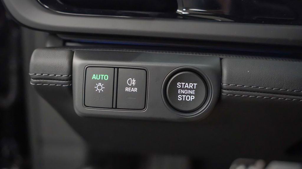 New 2025 Porsche Panamera Turbo AWD/4WD image 25