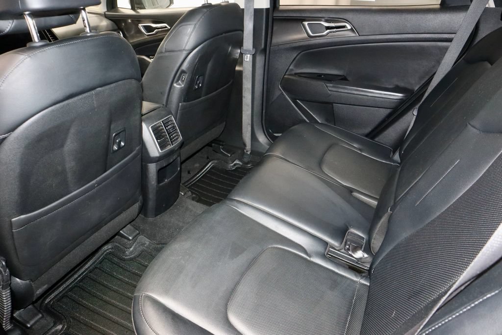 Used 2025 Kia Sportage EX FWD image 22