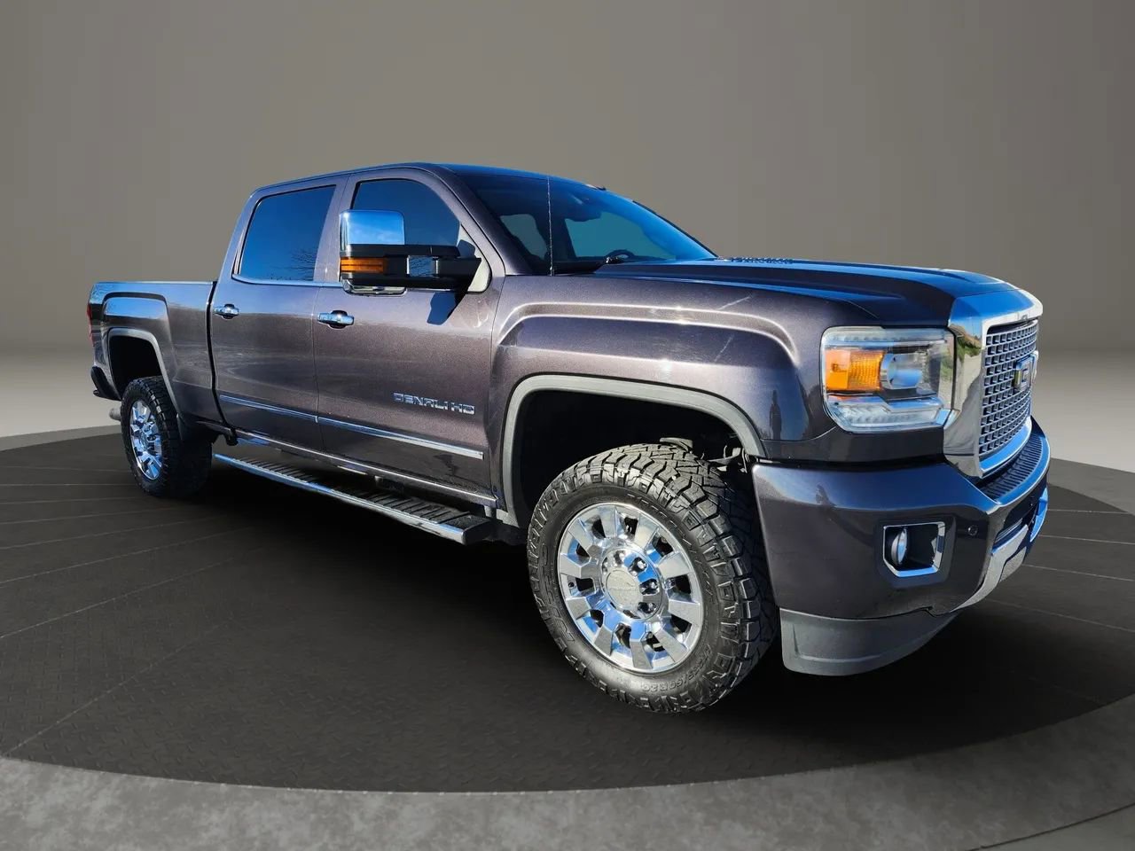 Used 2016 GMC Sierra 2500 Denali w/ Duramax Plus Package image 9