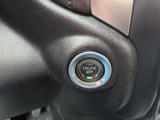 Used 2019 Chevrolet Silverado 1500 RST w/ True North Edition AWD/4WD image 21