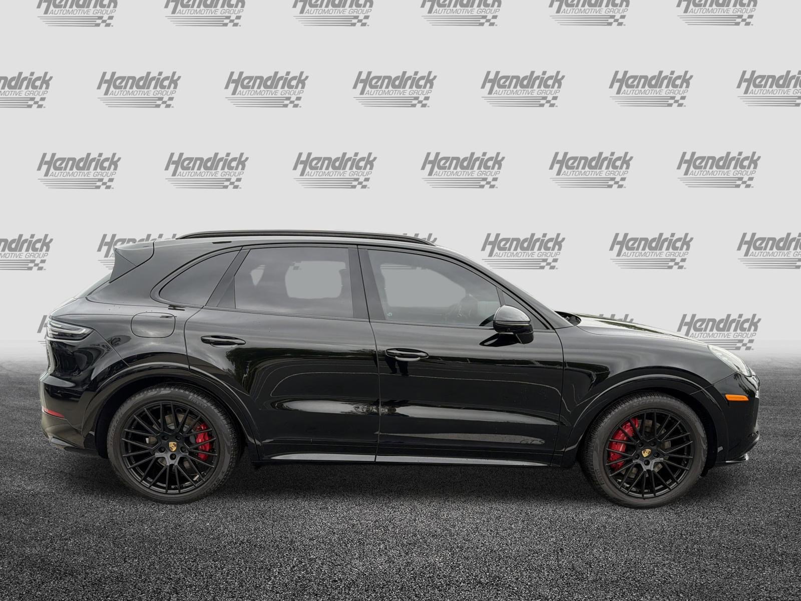 Used 2021 Porsche Cayenne GTS AWD/4WD image 11