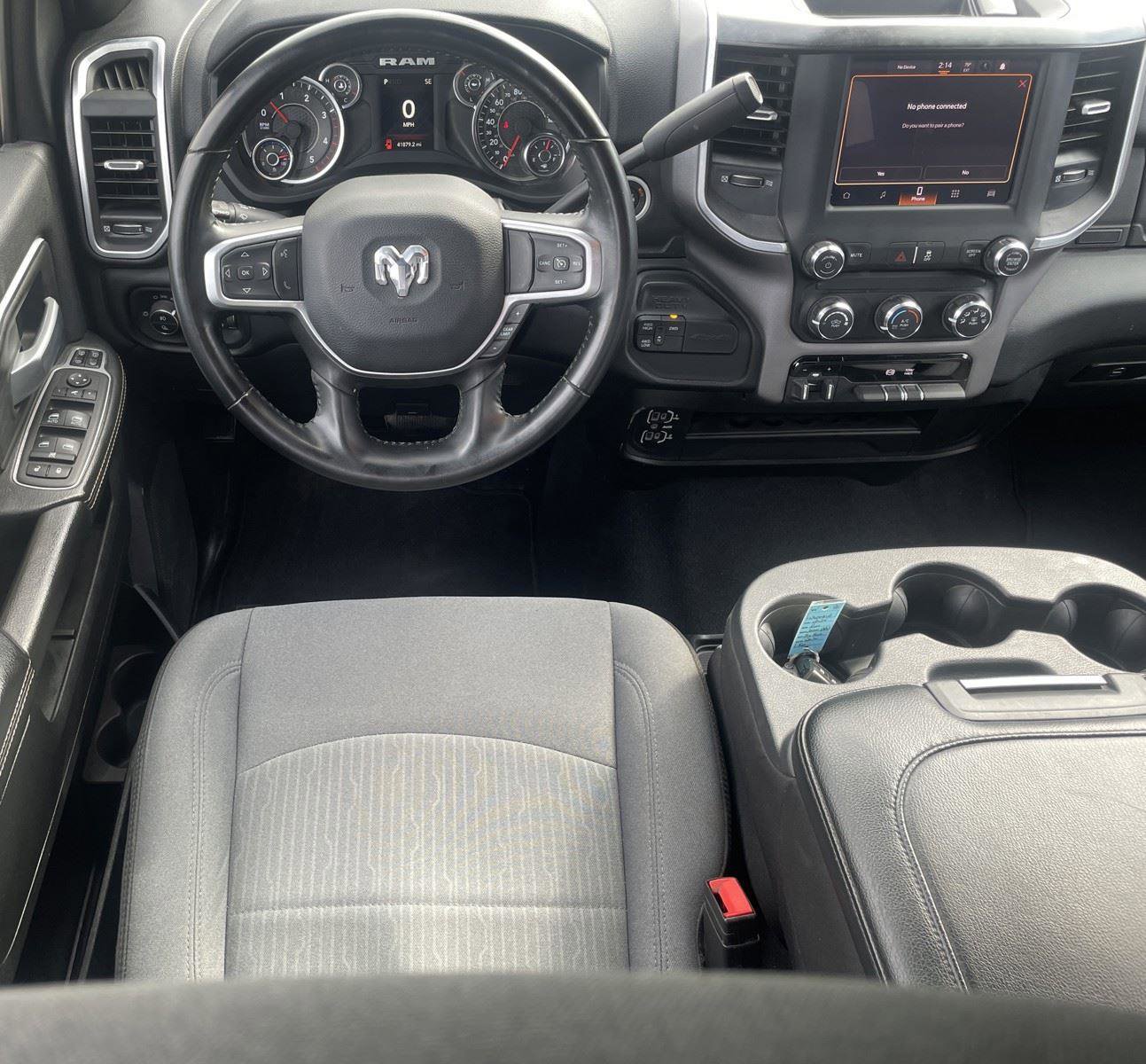 Used 2024 RAM 3500 Big Horn image 24